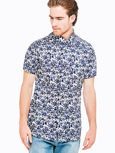 Short-sleeve floral shirt